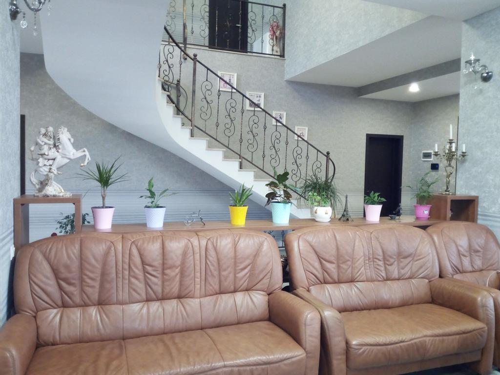 Hotel Salmer Tbilisi Esterno foto