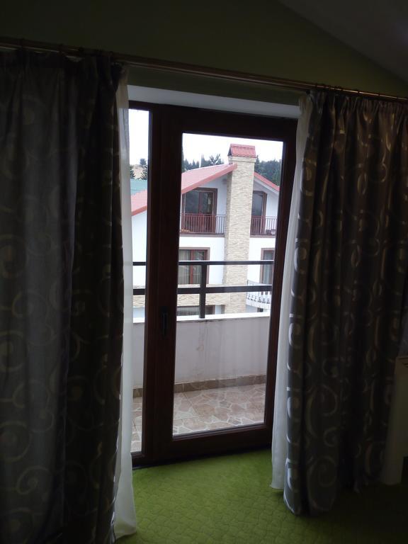 Hotel Salmer Tbilisi Esterno foto